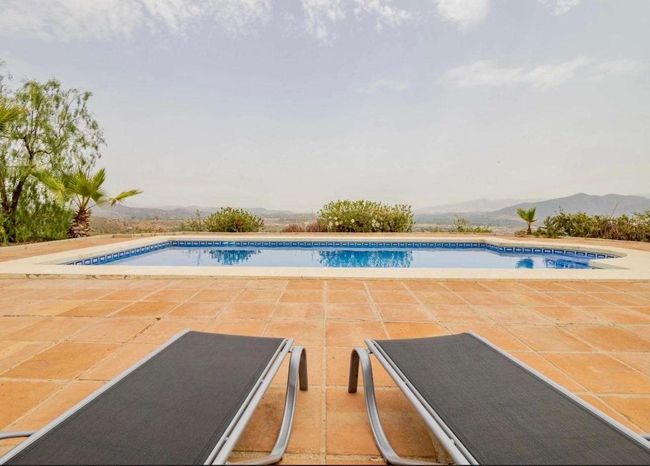 Villa Buenavista Malaga - Stunning Views - Private Exteriör bild
